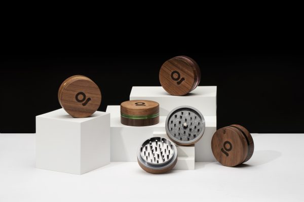 ONGROK 2 Piece Walnut & Aluminum Grinder